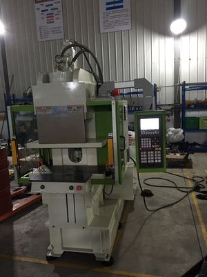 VERTICAL standard plastic injection molding machine for electrical outlet